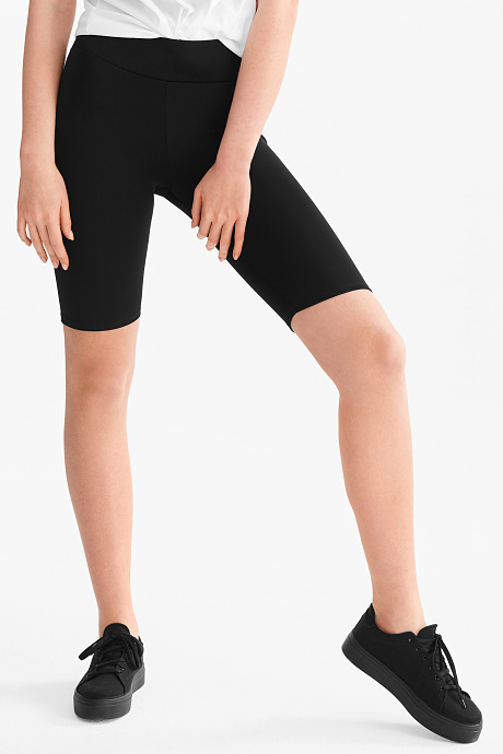 Tendances mode printemps:été - cycliste