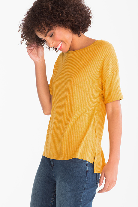 Tendances mode printemps:été - jaune