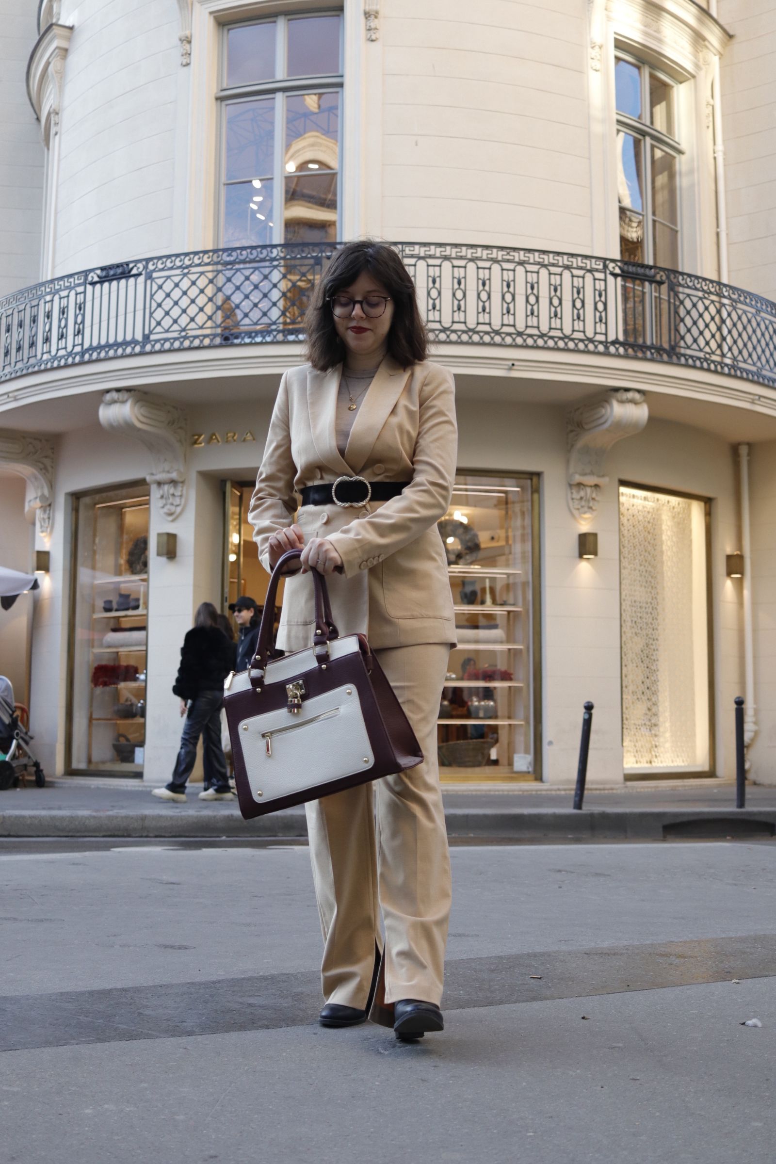 Le power-suit pour cet automne | OOTD - Rosepaillettee