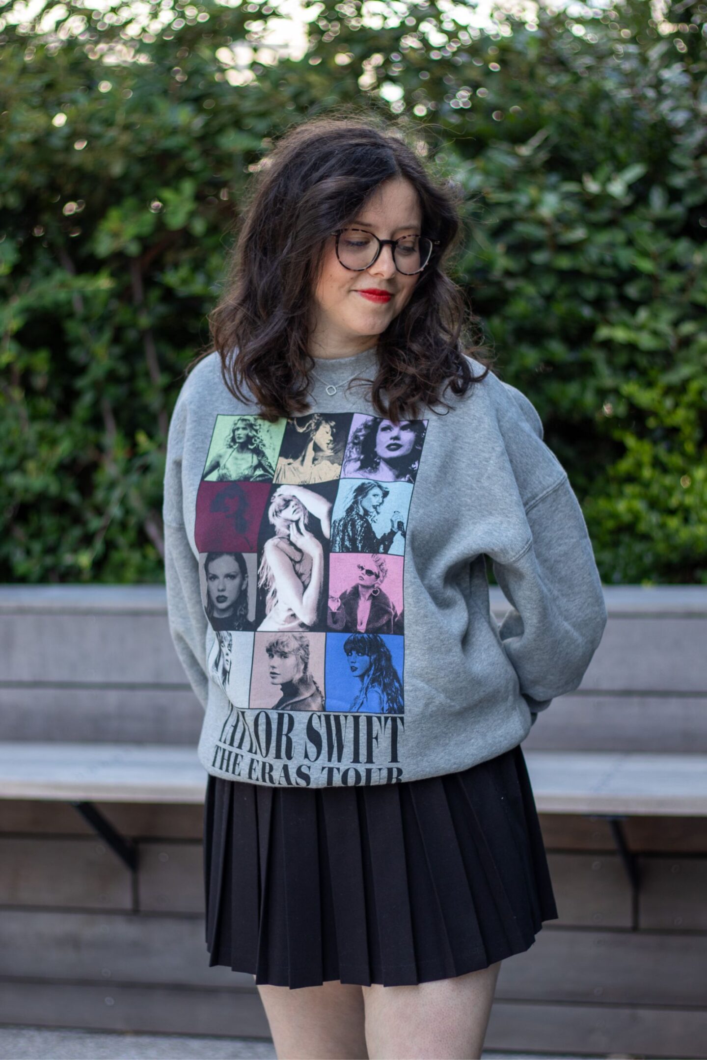 4 looks avec du merch Taylor Swift