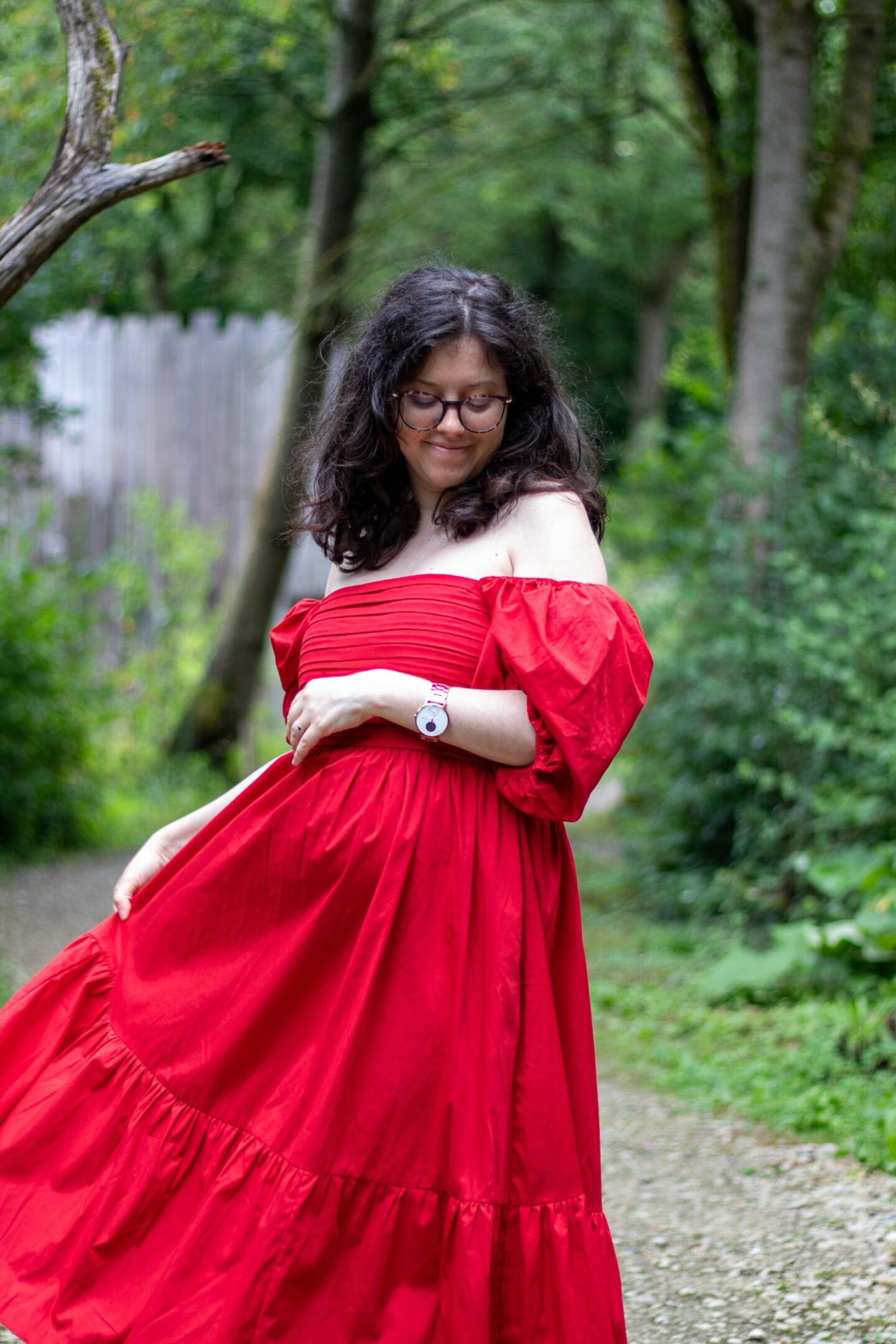 Un look avec une robe rouge