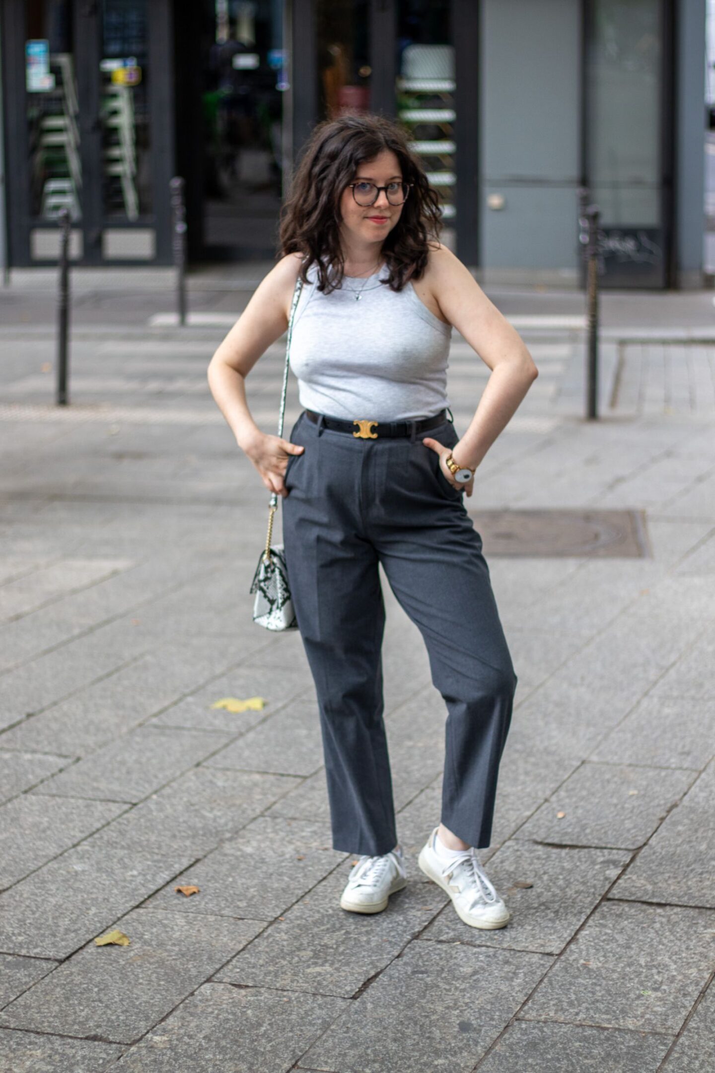 Un look d’été avec des baskets