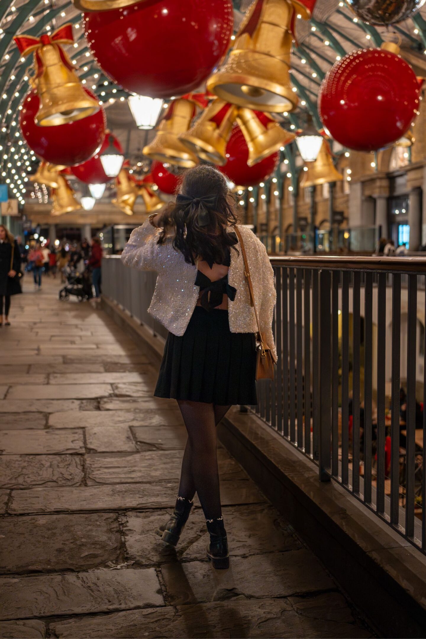 Comment porter le haut à paillettes tendance du moment ?