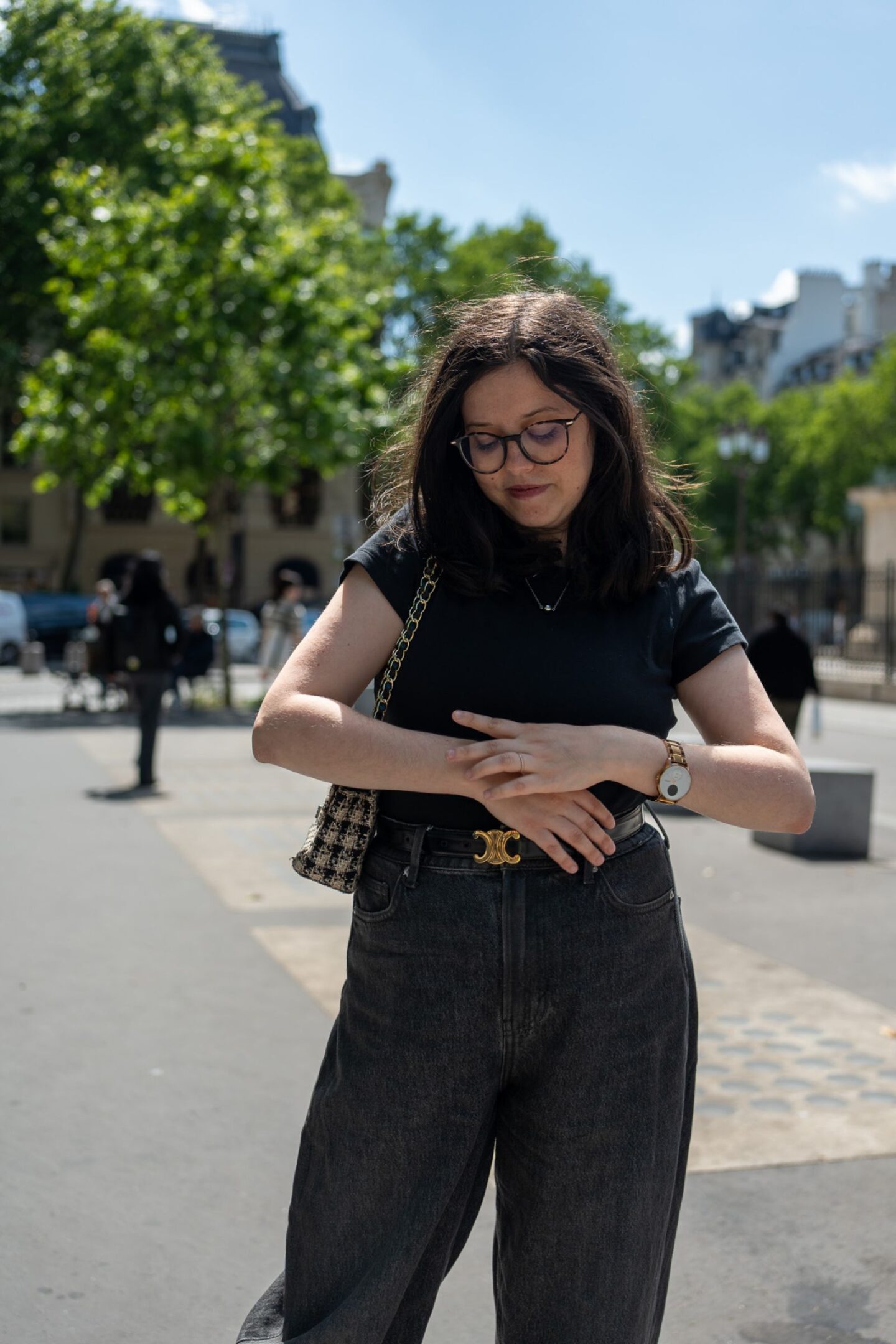 3 façons de porter le barrel jeans pour le printemps
