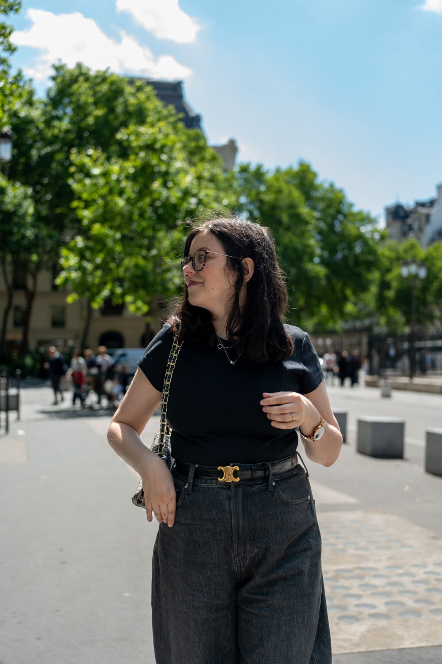 3 façons de porter le barrel jeans pour le printemps