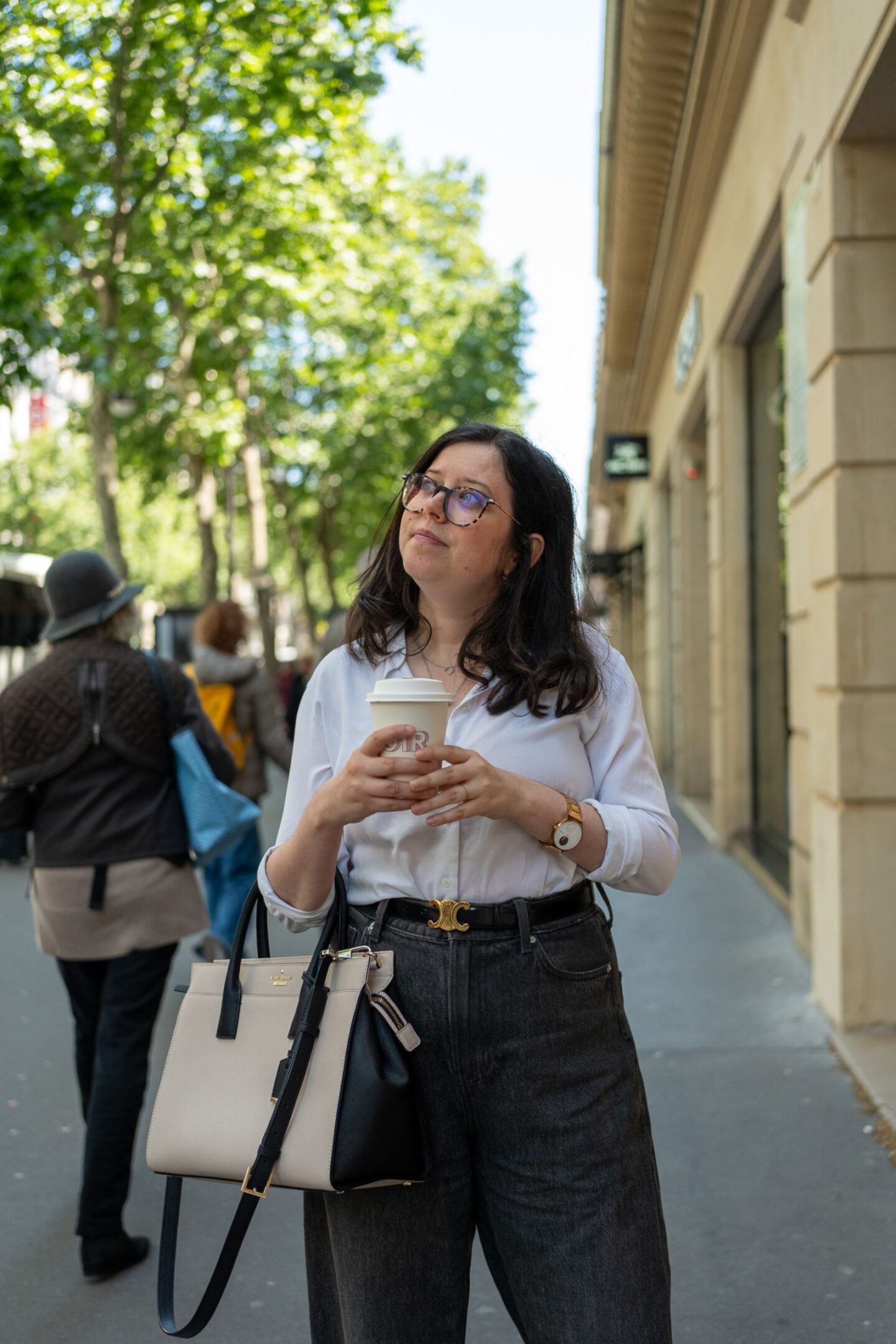 3 façons de porter le barrel jeans pour le printemps