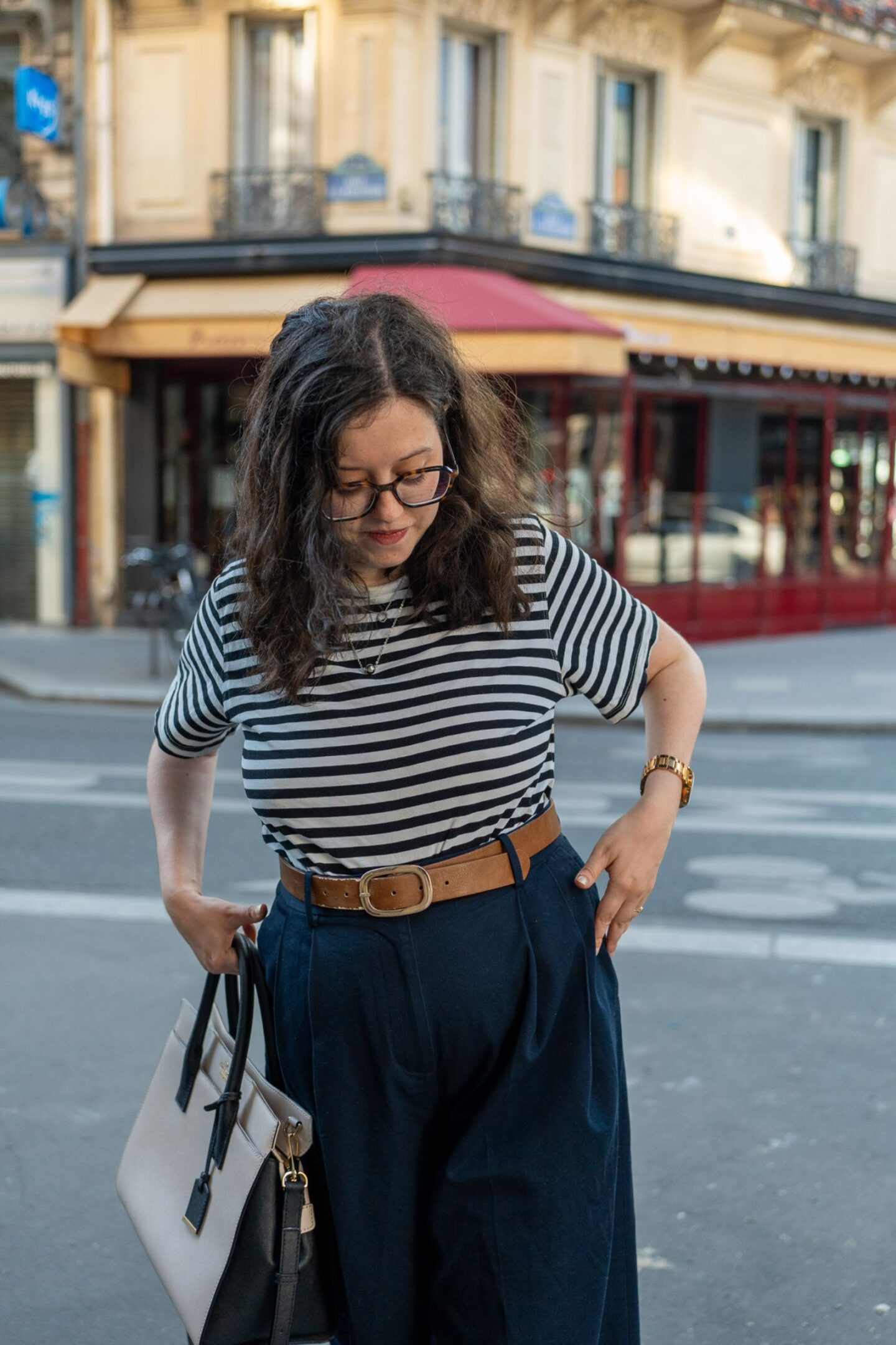 Comment s’habiller au bureau cet été ? - pantalon COS
