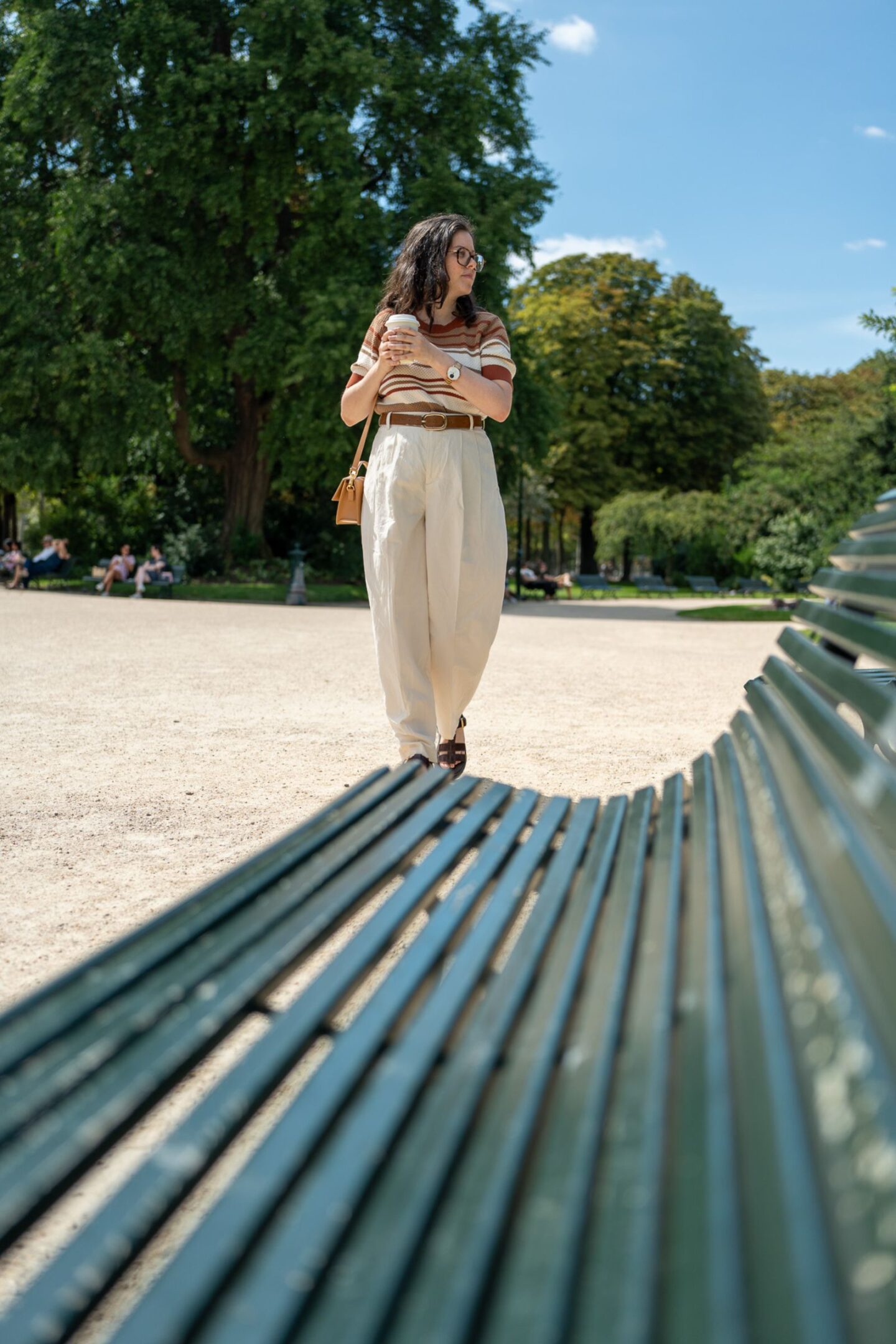 3 looks avec des grosses sandales