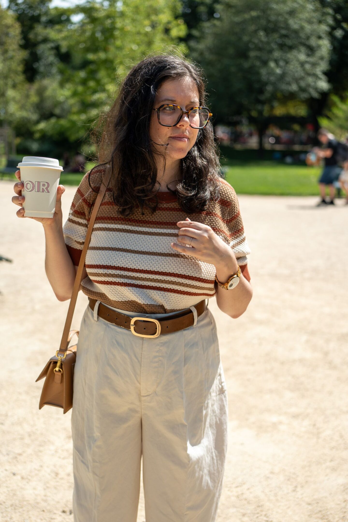3 looks avec des grosses sandales