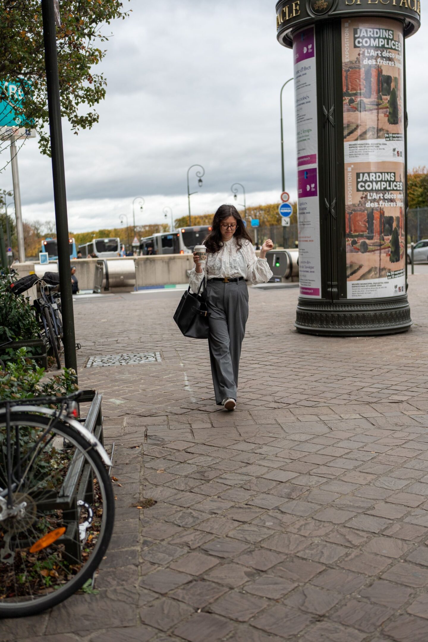 3 looks avec la sneakerina