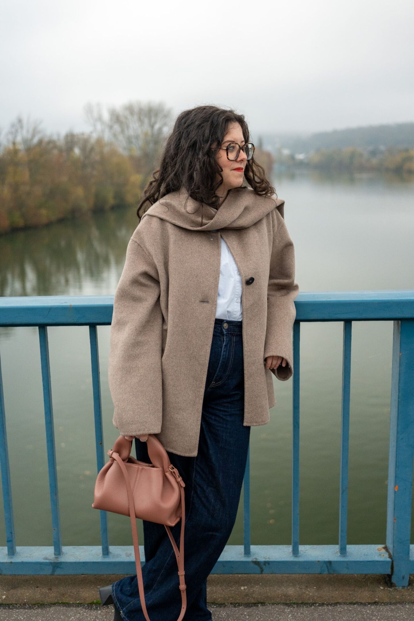 Comment porter le manteau drapé ?