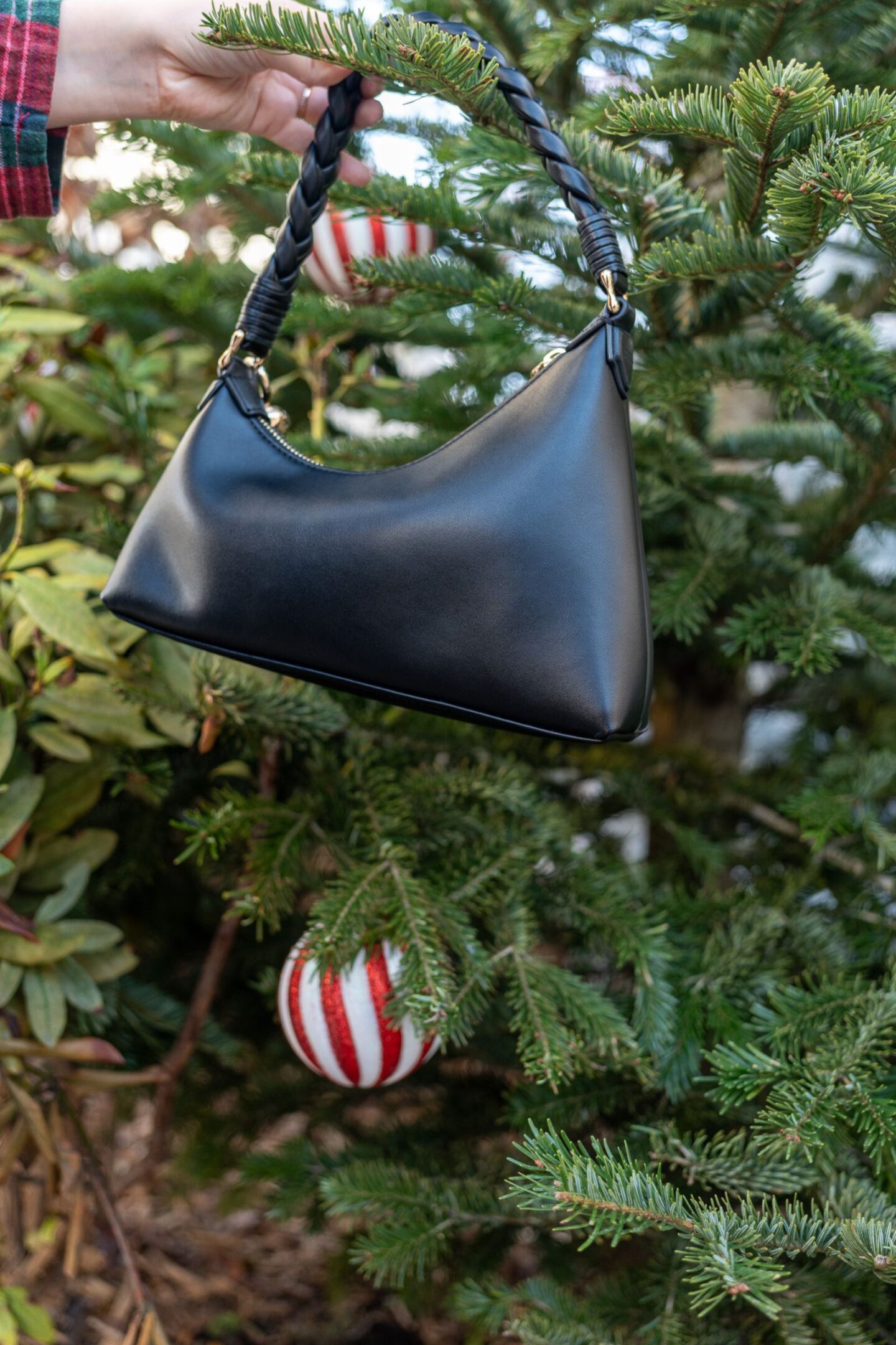 3 Id&eacute;es de looks festives de last-minute