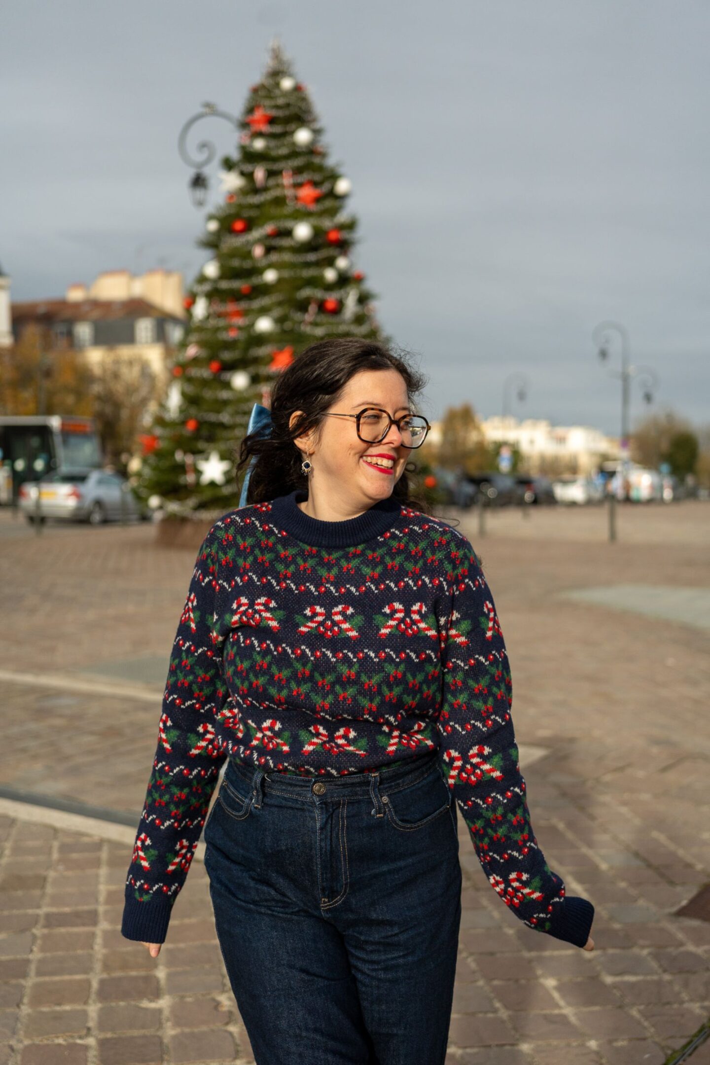 Comment porter un pull de No&euml;l de fa&ccedil;on chic ?