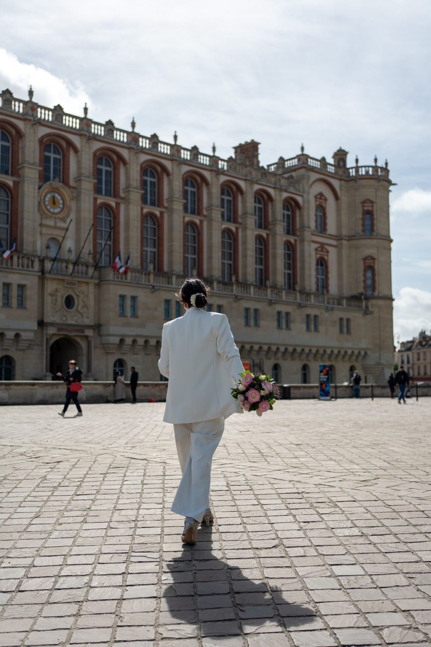 Comment s&rsquo;habiller pour un mariage civil ?